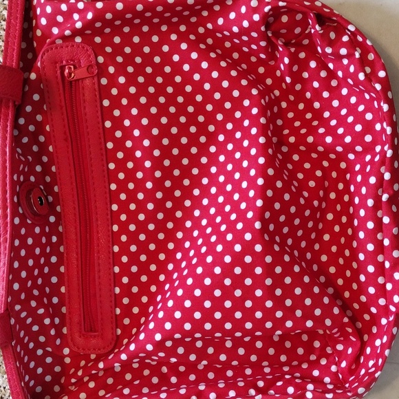 Beautiful wicker tote style purse. - Picture 5 of 8